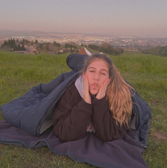 Meet the Posher Other - Meet your Posher, Helena